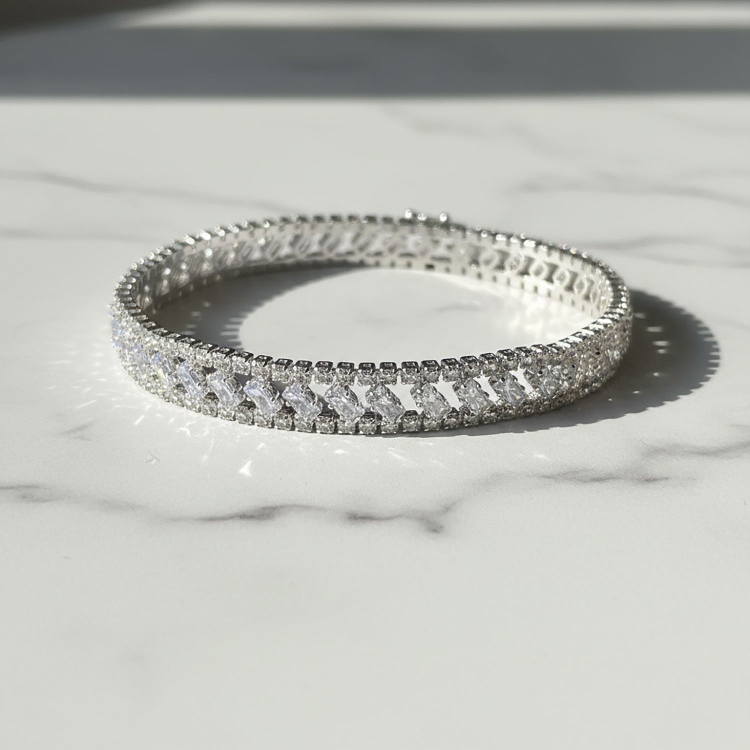 Luxury Elegant Diamond Link Bracelet for Women | Diamonxa