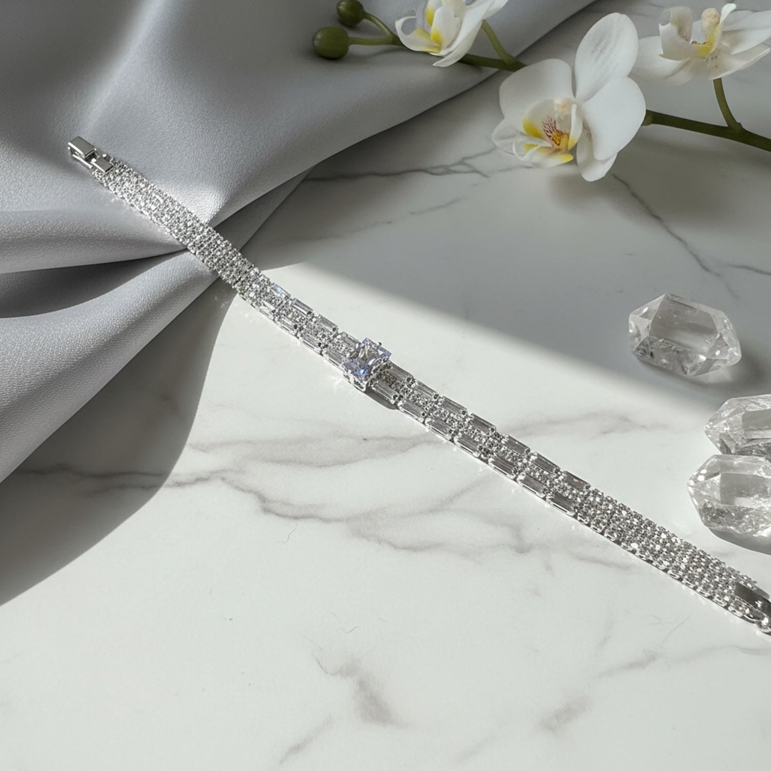 Luxury Radiant Crystal Tennis Bracelet for Women | Diamonxa
