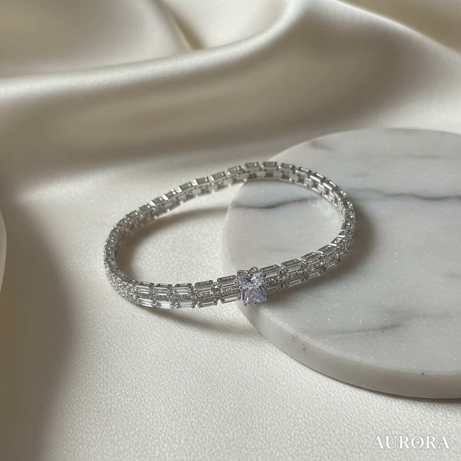 Luxury Radiant Crystal Tennis Bracelet for Women | Diamonxa