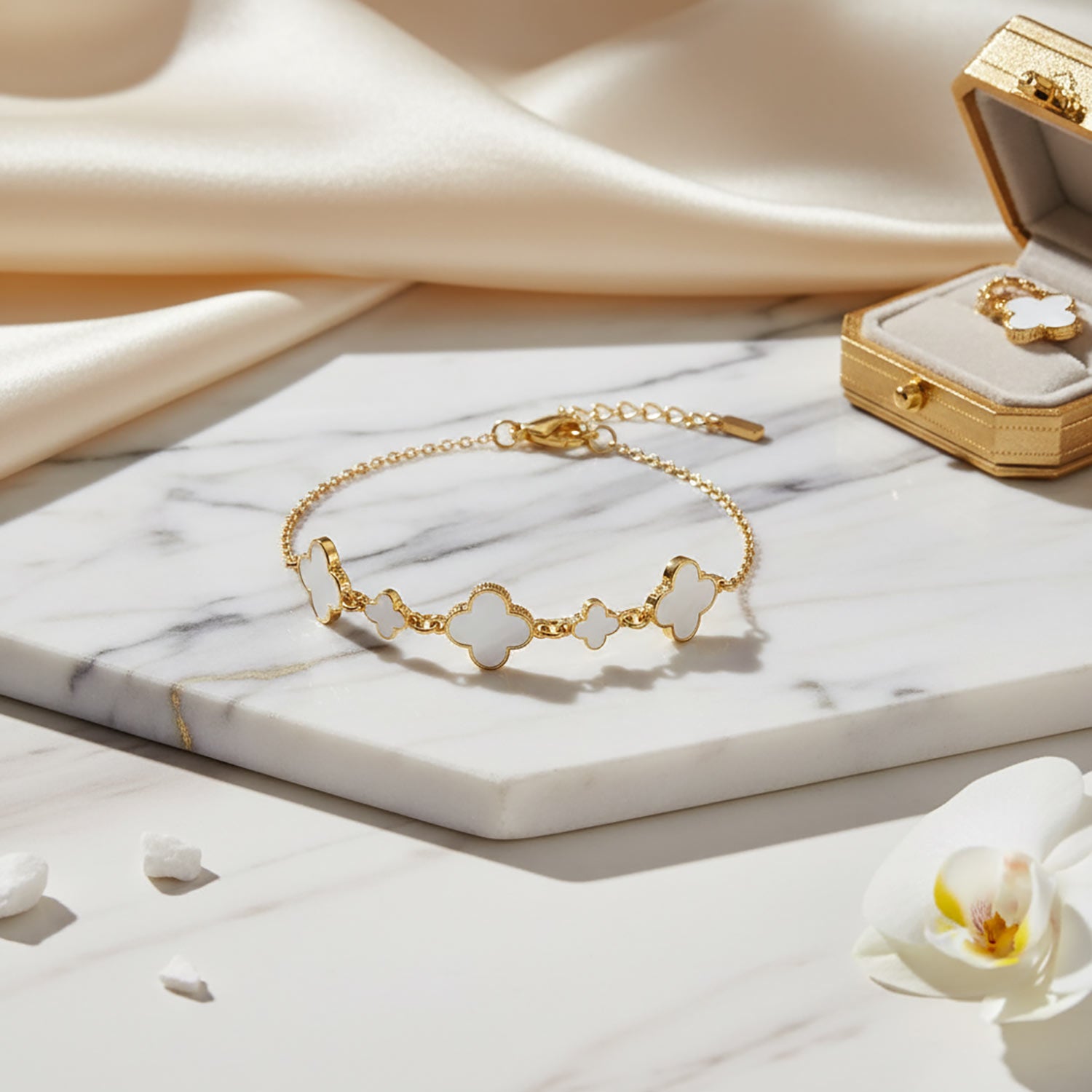 Elegant White Clover Gold Bracelet for Women | Diamonxa